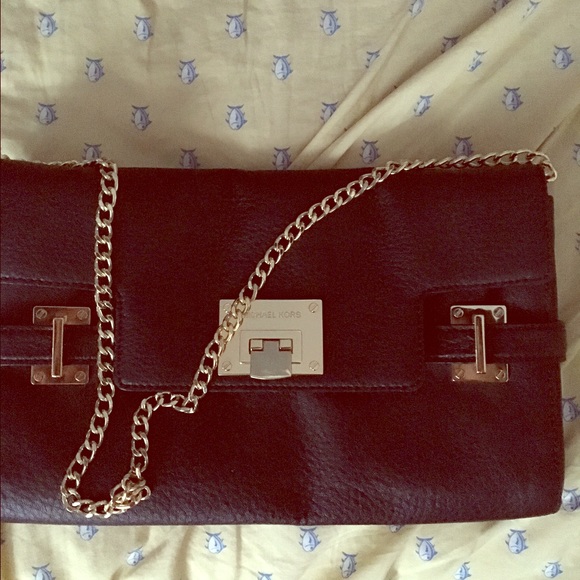 Michael Kors Clutch - Picture 1 of 1