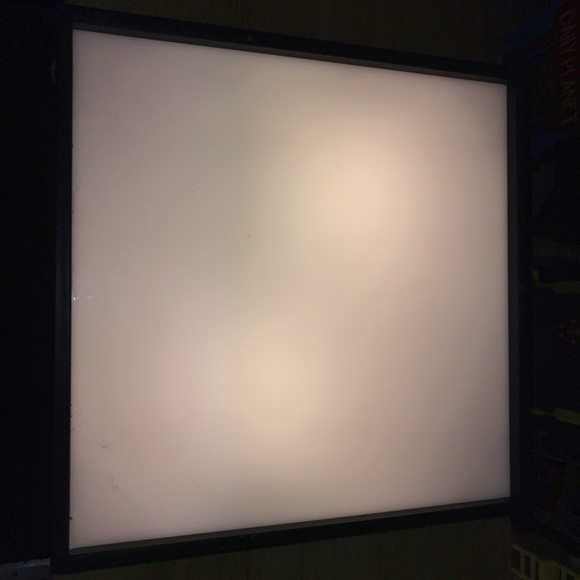 Light box - Picture 2 of 3