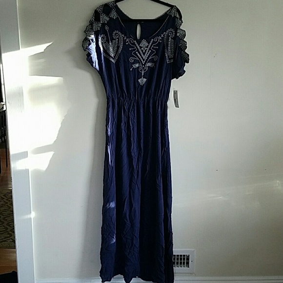 A.n.a dress