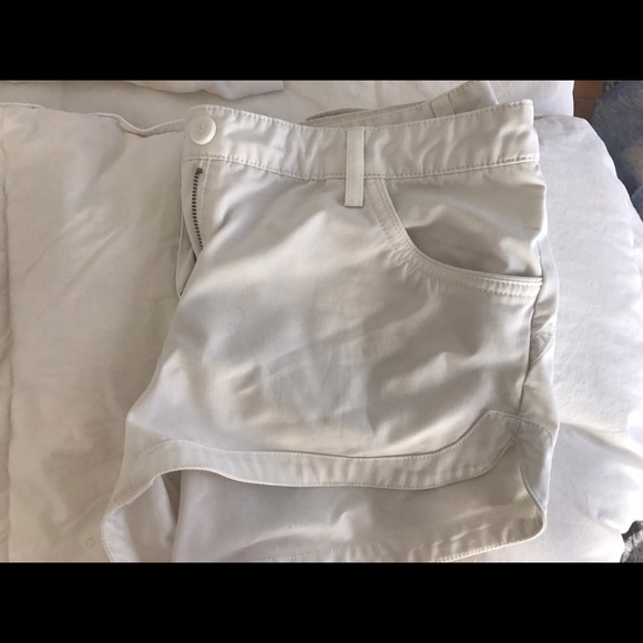 Silvian Heach White Shorts