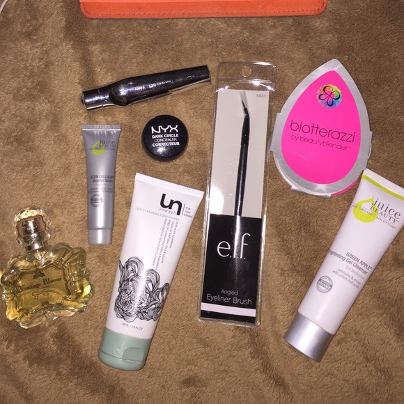 ❤️ FLASH SALE ❤️makeup set!