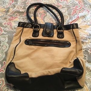 Gap purse