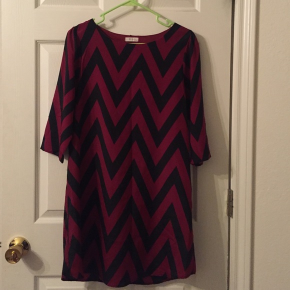Chevron red and black dress - Picture 1 of 1