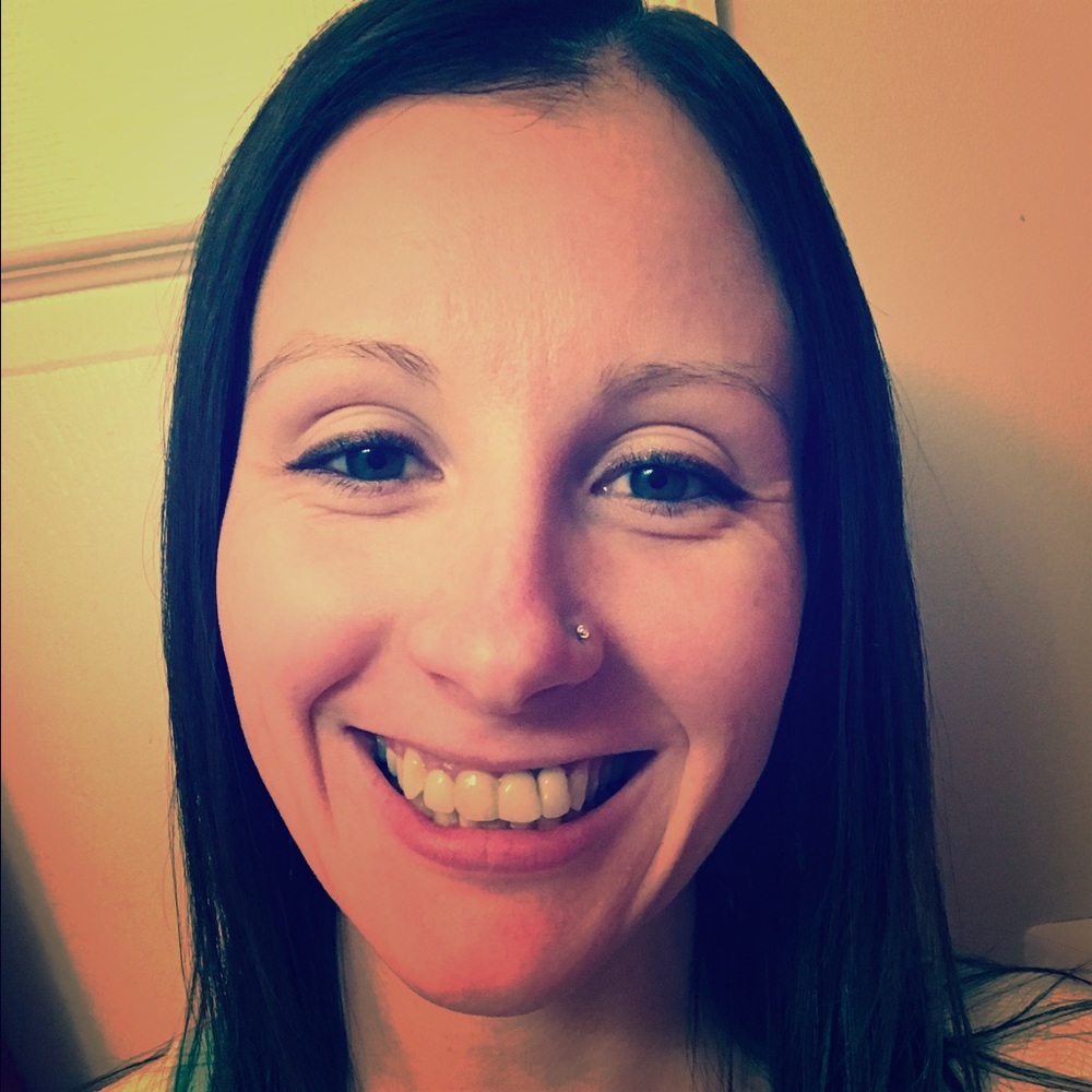 Meet your Posher, Lisa