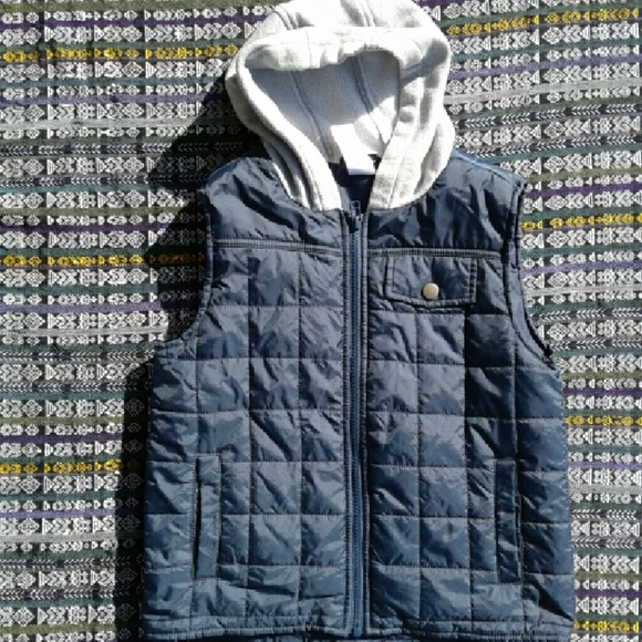 GYMBOREE boys puffy vest - Picture 1 of 3