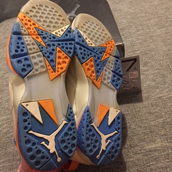 Nike Air Jordan IIV 7 - Pacific Blue - Cream - Picture 4 of 4