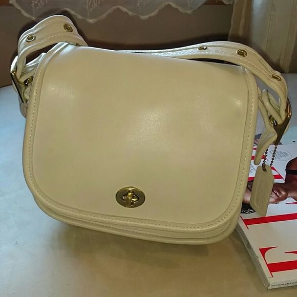 👜Vintage Cream Coach Crossbody