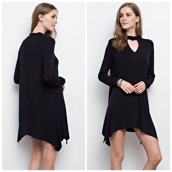 Last two! Keyhole shark bite hem tunic! LAST ONE - Picture 2 of 3