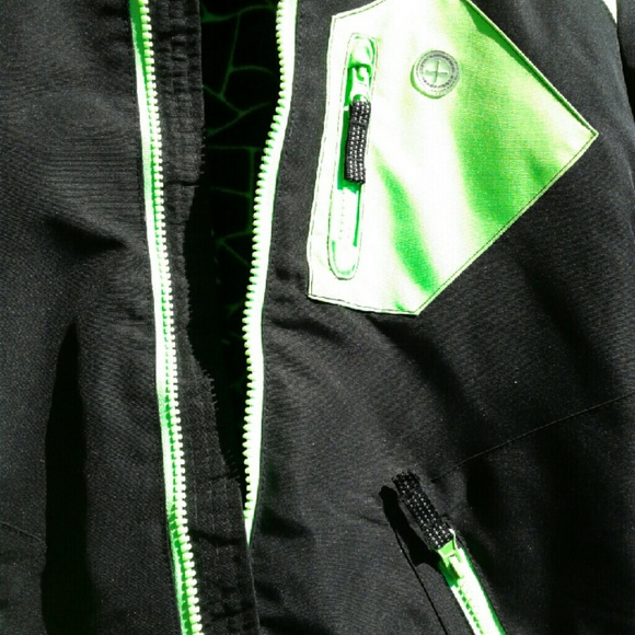 ATHLETECH boys snow jacket - Picture 2 of 3