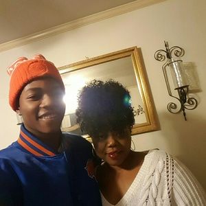 Meet your Posher, Crystal