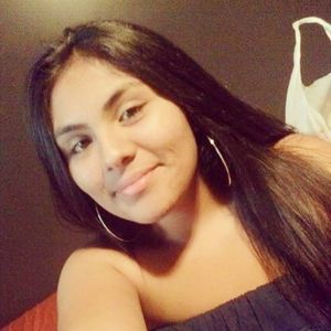 Meet your Posher, Leticia