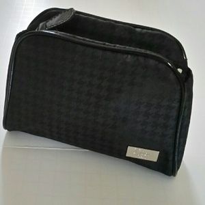 Dior Bags - DIOR BEAUTY SMALL COSMETIC BAG Dior Bags - DIOR BEAUTY SMALL COSMETIC BAG