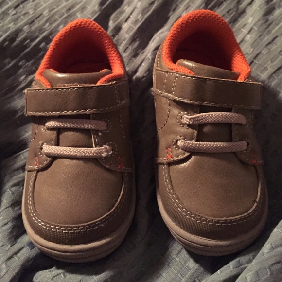Toddler boys brown leather shoes