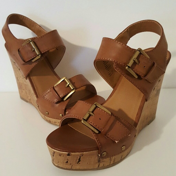 Brown Wedges
