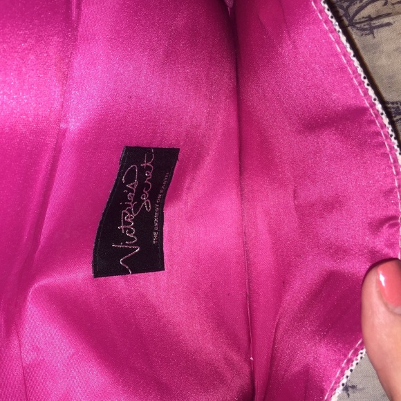 Lightly used Victoria secrets clutch - Picture 2 of 4