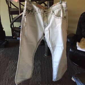 Price reduced! Men's Rock Revival White jeans sz42