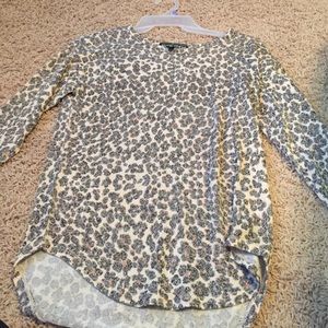 Lightweight cheetah sweater
