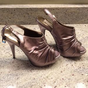 Steve Madden metallic open-toed heels, size 7.5