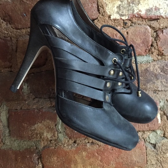 TOP SHOP Matte Black Leather Lace Up Heels