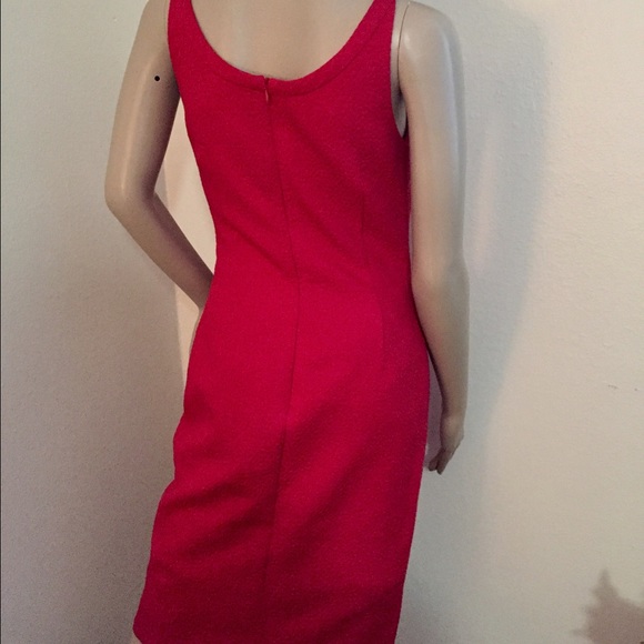 FENDI Textured Red Sheath, Sz 4 | NWT - Picture 2 of 8