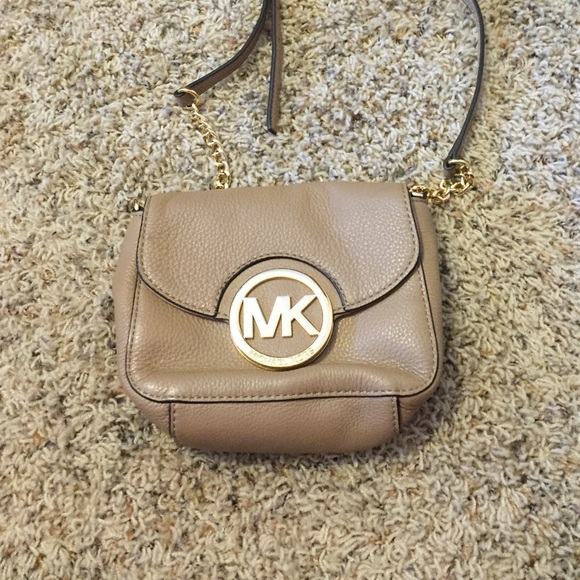 Michael Kors purse
