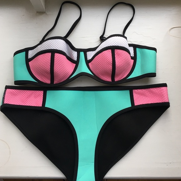 Bathing suit. Light pink, light greenish turquoise - Picture 1 of 4