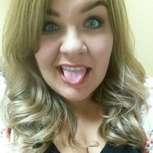 Meet your Posher, Jenna