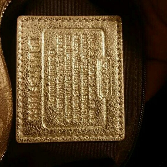 Coach purse - Picture 3 of 4