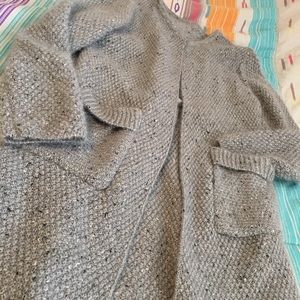 🐦Never Worn THICK Cardigan 🐦