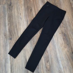 H&M black skinny leg trousers