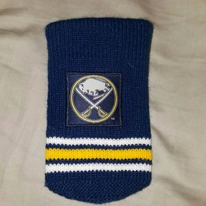 Sabres coozy