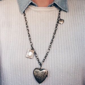 Super unique adorable double locket!