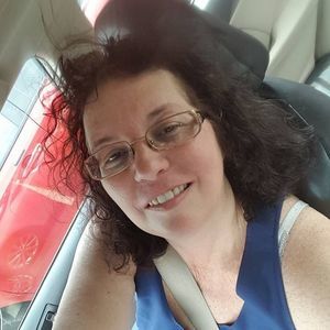 Meet your Posher, Carol