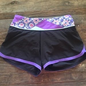 Lululemon Size 4 shorts