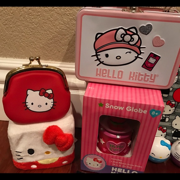 Hello Kitty bundle - Picture 2 of 4