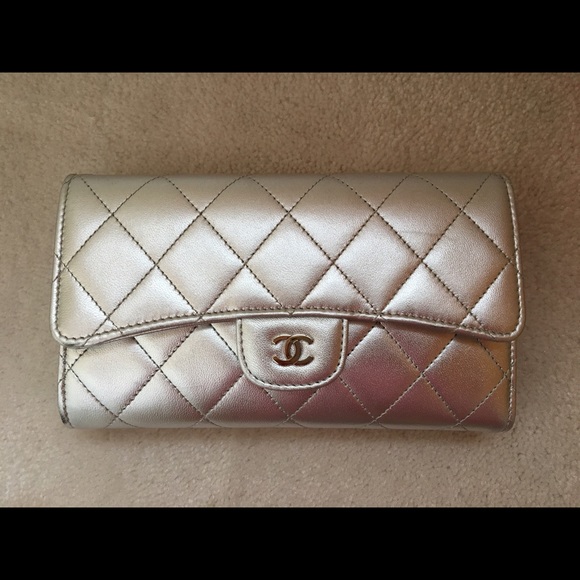 Chanel Lambskin Quilted Flap Wallet (NEW)