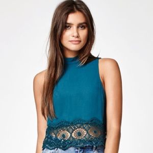 mock neck key hole tank top
