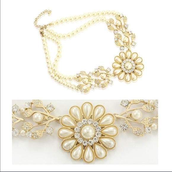 Flower Choker Necklace - Picture 2 of 2