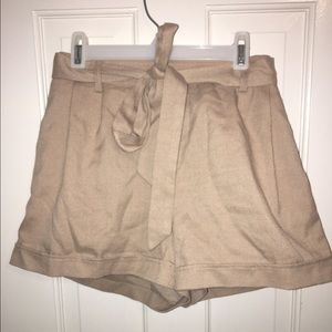 Khaki high waited shorts