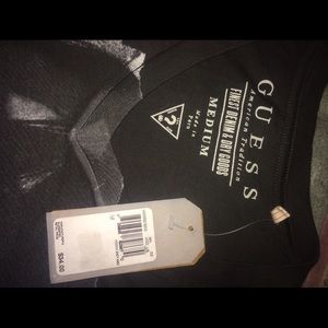 🔴SOLD🔴 Guess short sleeve shirt