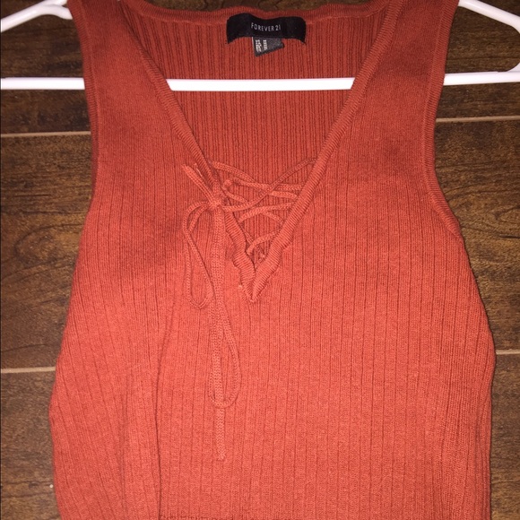 Burnt orange cropped tank❤️ - Picture 1 of 2