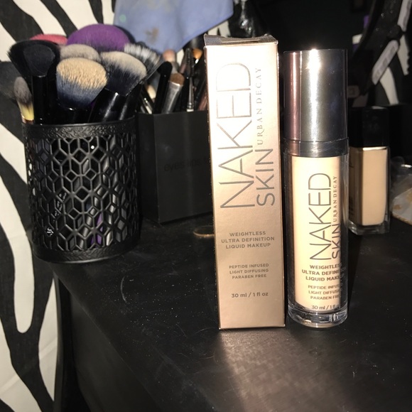 Urban Decay Naked Skin Foundation