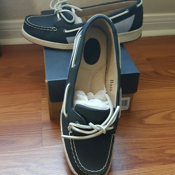 Comfy blue Bass boat shoes