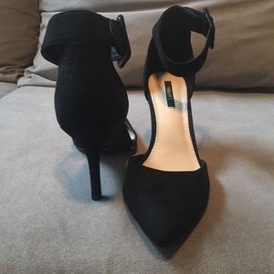 Forever21 Suede ankle strap heels