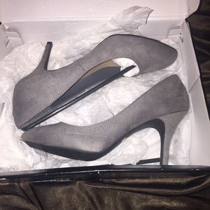 Suede Gray Pumps