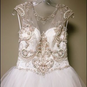 Casablanca wedding dress size 8.