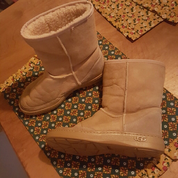 UGG boots M8-L9 womans