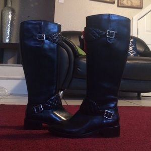 Never before used , Ralph Lauren boots size 6