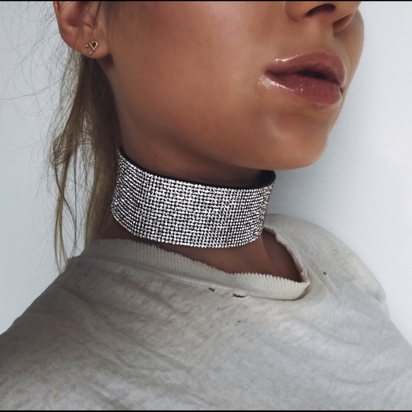 • diva rhinestone choker • - Picture 3 of 4