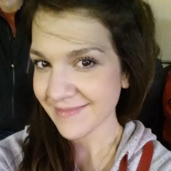 Meet your Posher, Heather - Picture 1 of 1